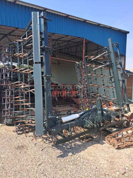 Kuhn MULTI  MASTER 123