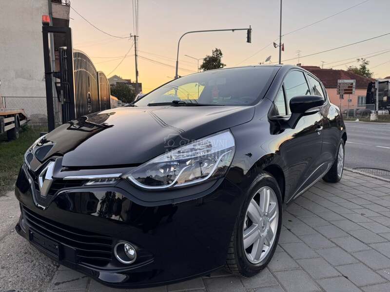 Renault Clio 1.2 BEN. ŠVAJ NOV