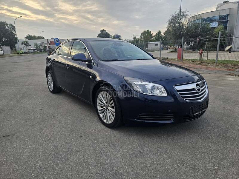 Opel Insignia 2.0cdti ELEGANCE