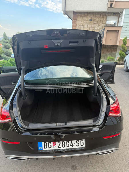 Mercedes Benz CLA 180 