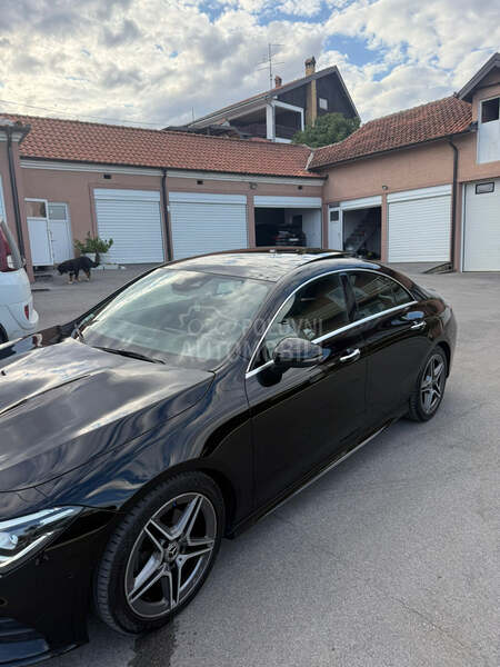 Mercedes Benz CLA 180 