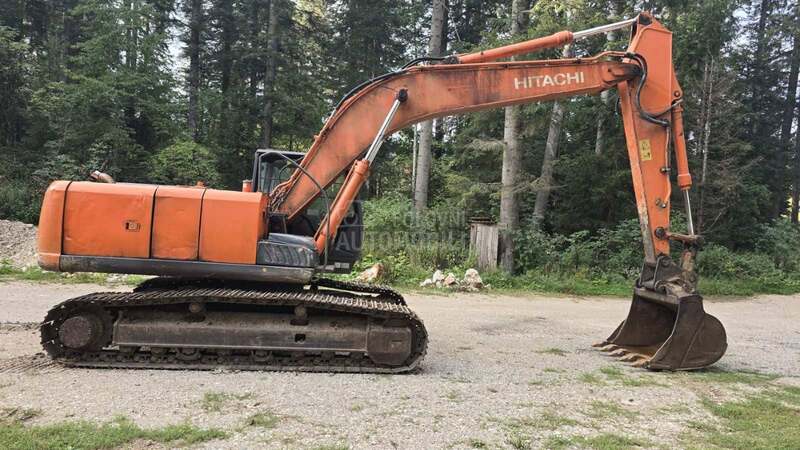 Hitachi 210 zaxis