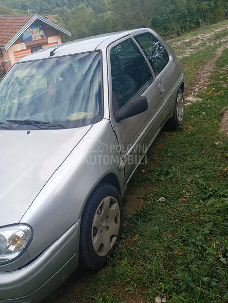 Citroen Saxo 