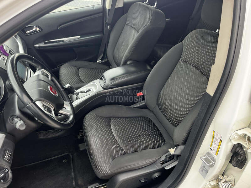 Fiat Freemont 