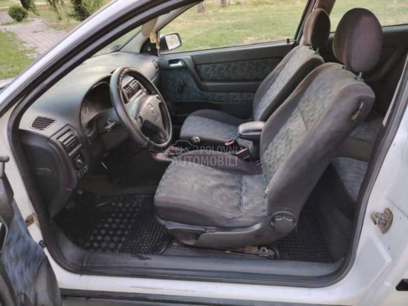 Opel Astra G 