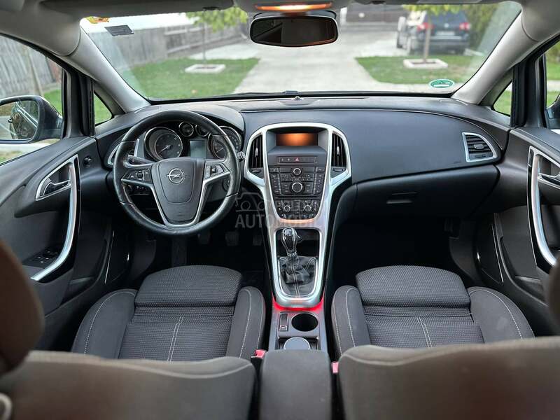 Opel Astra J 2.0.CDI.sport