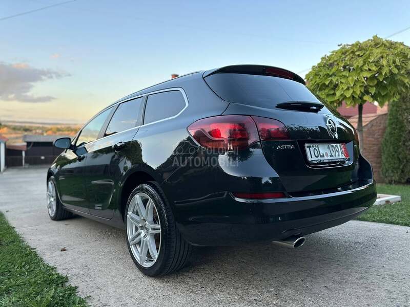 Opel Astra J 2.0.CDI.sport
