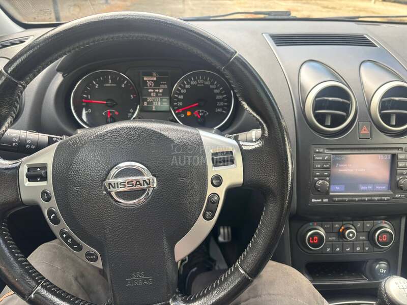 Nissan Qashqai 2.0 DCI  F U L