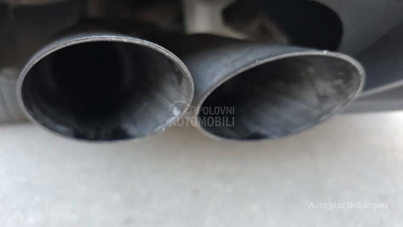 Volkswagen Passat B7 2.0 TDI