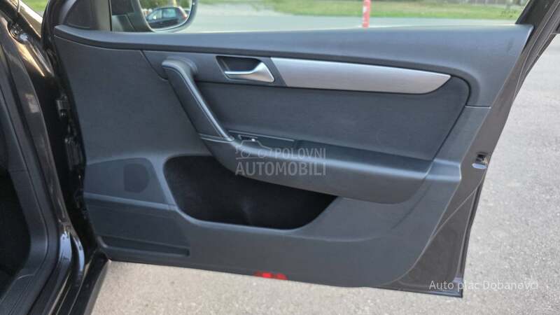 Volkswagen Passat B7 2.0 TDI