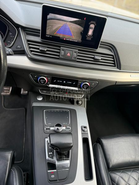 Audi Q5 S-line Matrix