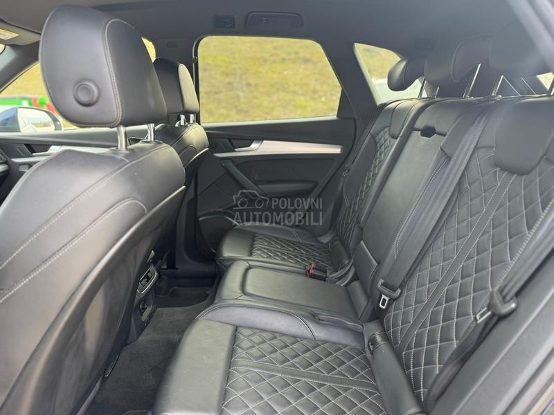 Audi Q5 S-line Matrix