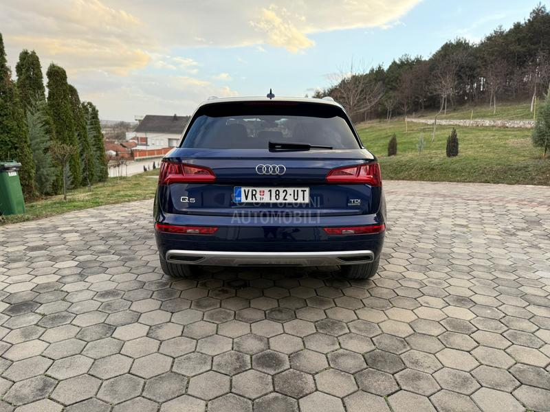 Audi Q5 S-line Matrix