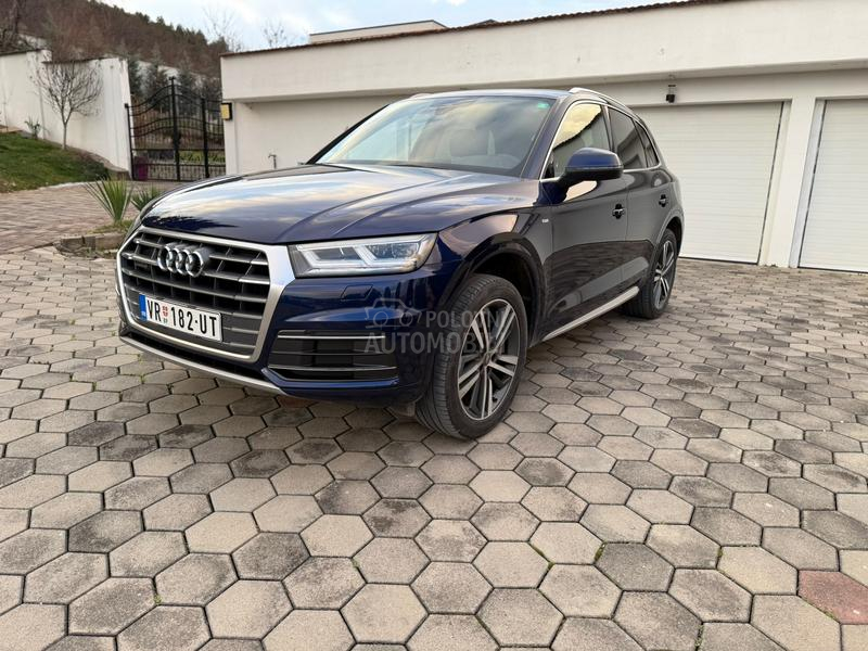 Audi Q5 S-line Matrix