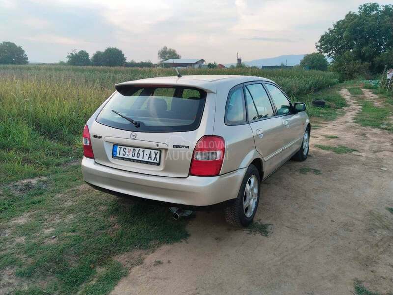 Mazda 323 VRRHH STAANJE