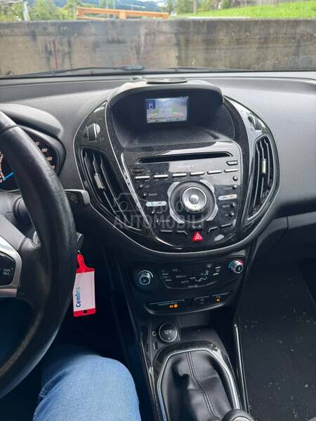 Ford B-Max TITANIUM ŠWICA