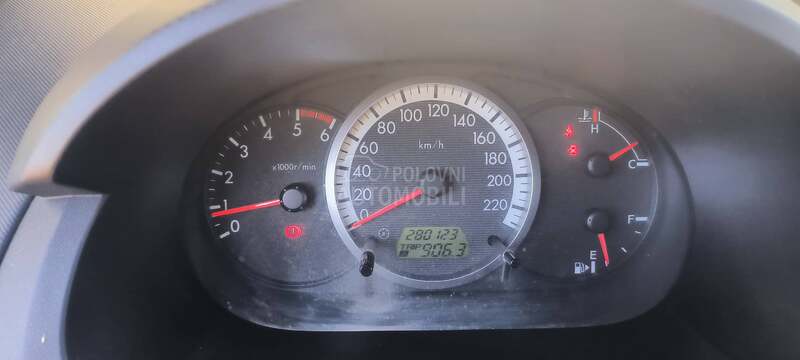 Mazda 5 