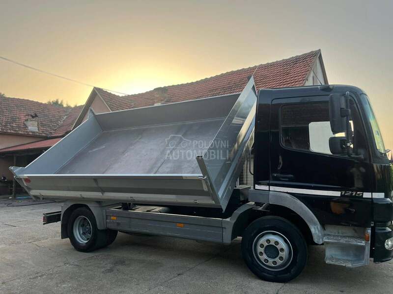 Mercedes Benz Atego 1215