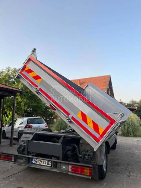 Mercedes Benz Atego 1215