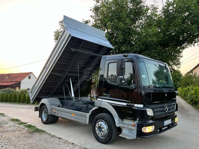 Mercedes Benz Atego 1215