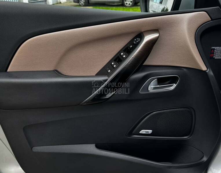 Citroen C4 Grand Picasso 1.6 HDI EXCLUSIVE