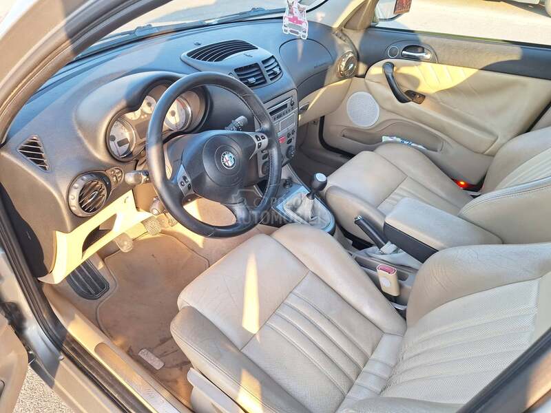 Alfa Romeo 147 