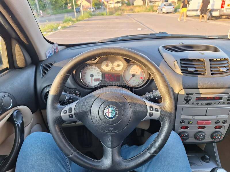 Alfa Romeo 147 