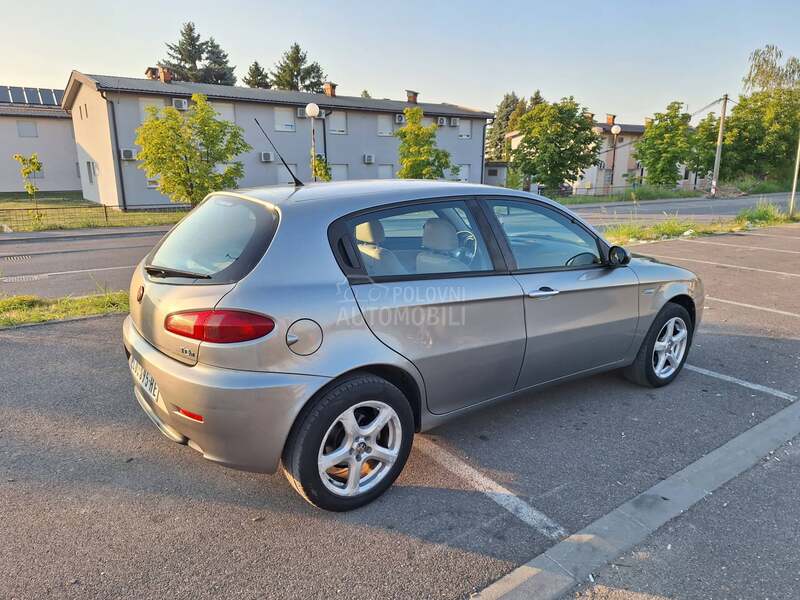 Alfa Romeo 147 