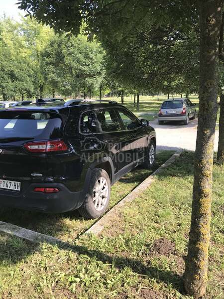 Jeep Cherokee 