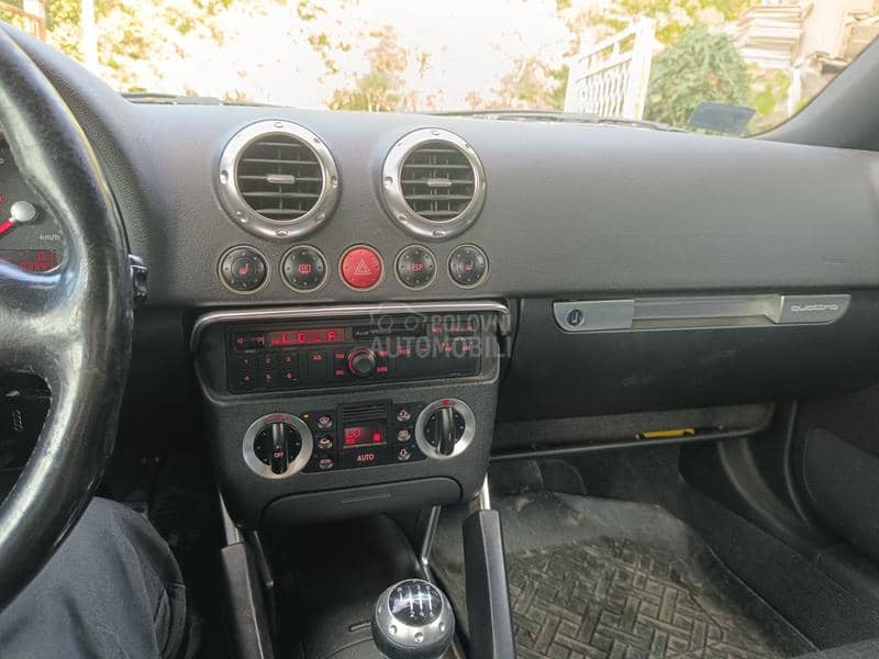 Audi TT qattro