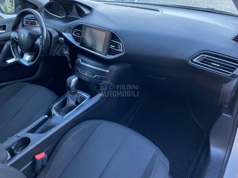 Peugeot 308 1.6 BlueHdi