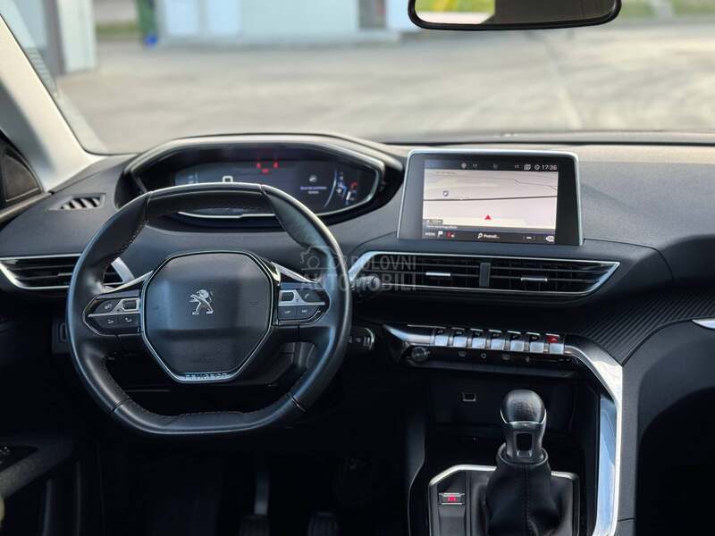 Peugeot 3008 1.2 PureTech Allure
