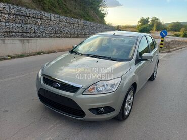 Ford Focus 1.6i CH