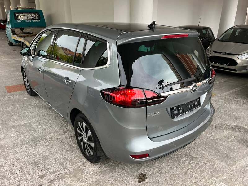 Opel Zafira 1.4i SELECTION ŠWICA