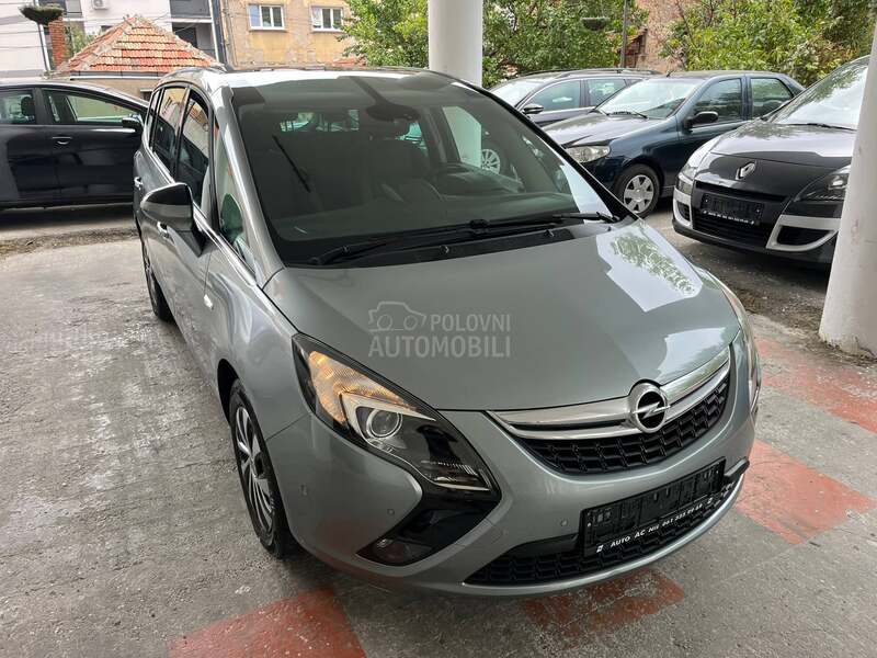 Opel Zafira 1.4i SELECTION ŠWICA