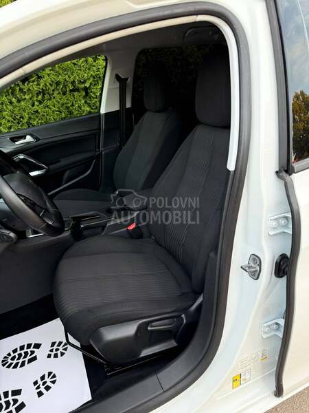Peugeot 308 BLUEHDI CH