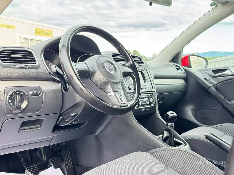 Volkswagen Golf 6 HIGHLINE NA-VI  T0P