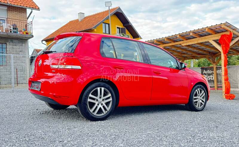 Volkswagen Golf 6 HIGHLINE NA-VI  T0P