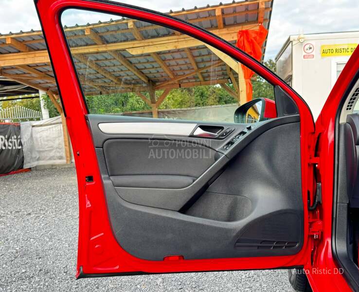 Volkswagen Golf 6 HIGHLINE NA-VI  T0P