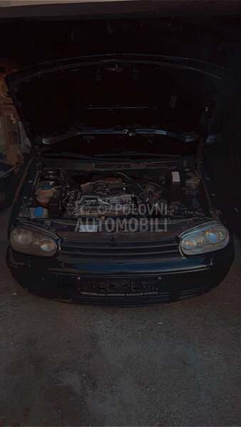 Volkswagen Golf 4 GTI