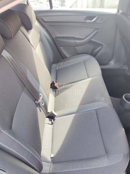 Škoda Rapid 1.6 tdi xenon