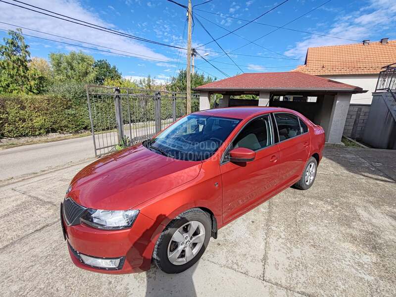Škoda Rapid 1.6 tdi xenon