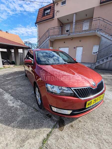 Škoda Rapid 1.6 tdi xenon
