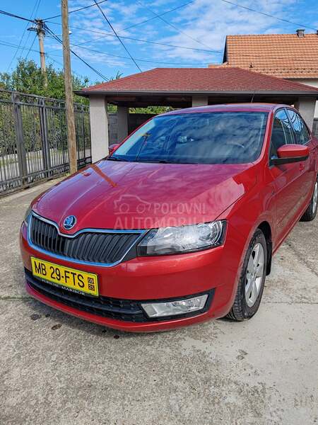 Škoda Rapid 1.6 tdi xenon