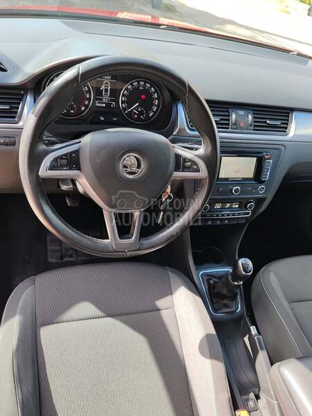 Škoda Rapid 1.6 tdi xenon