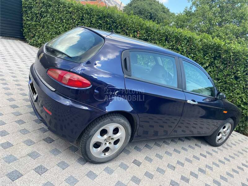 Alfa Romeo 147 