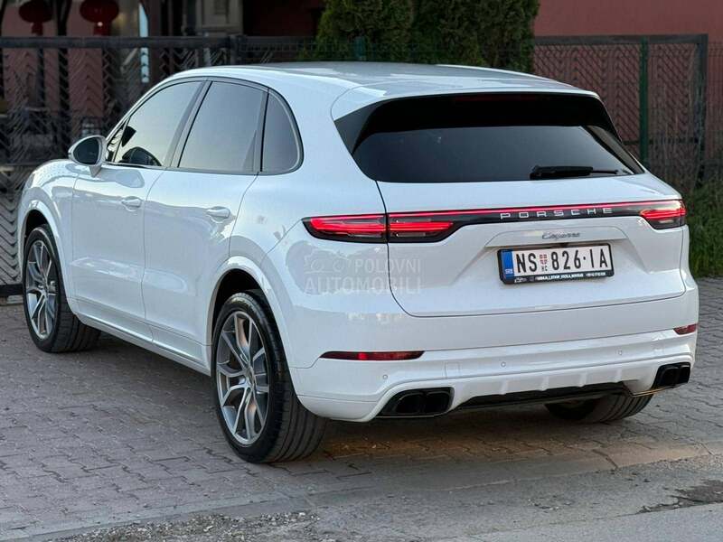 Porsche Cayenne 3,0 GTS 123000 NOV