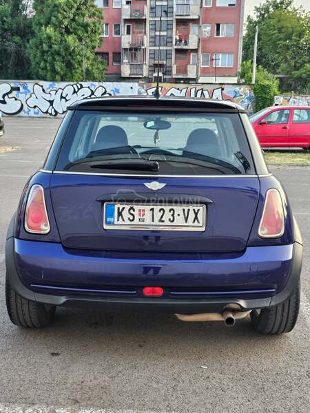 MINI Cooper 1.6