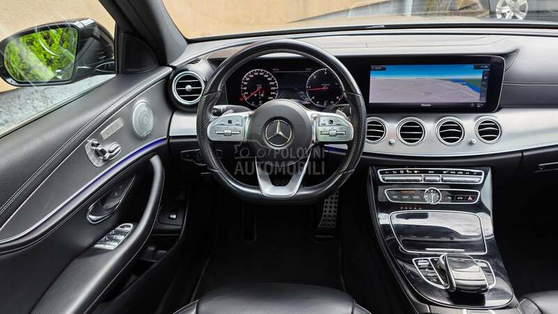 Mercedes Benz E 220 AMG