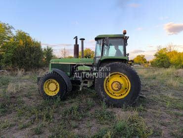 John Deere 4755